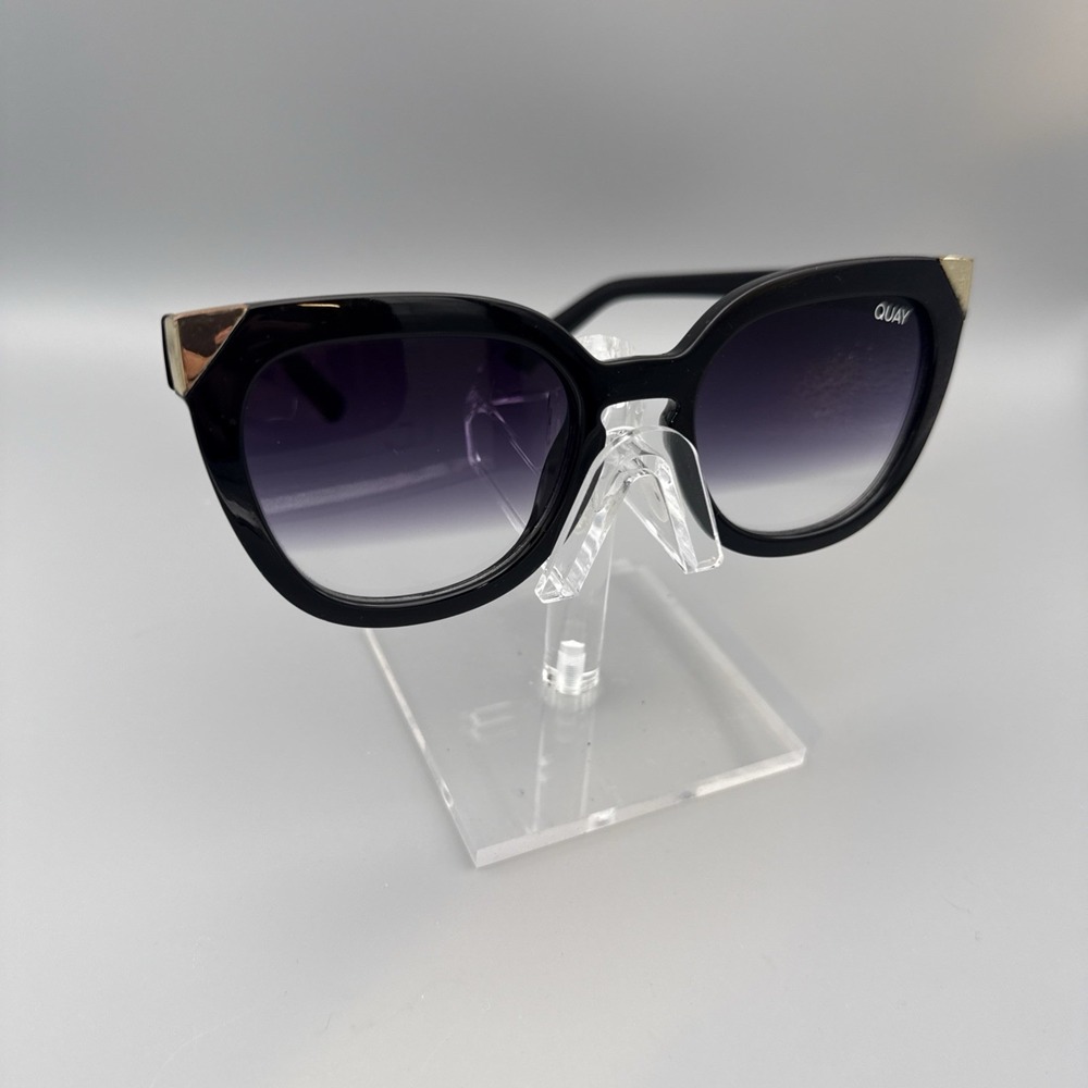 Quay Australia 'Noosa'Cat Eye Black/Gold Sunglasses Black Gradient Ombre- RARE